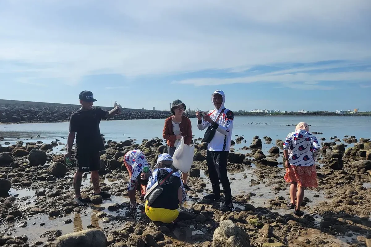 沒有名字海岸民宿Unnamed B&B-澎湖海景民宿-澎湖海景民宿包棟-澎湖馬公民宿_250213_features_散步到海邊_06